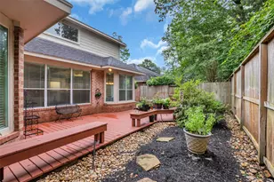 65 W Sienna Pl, The Woodlands, TX 77382 - Photo 36