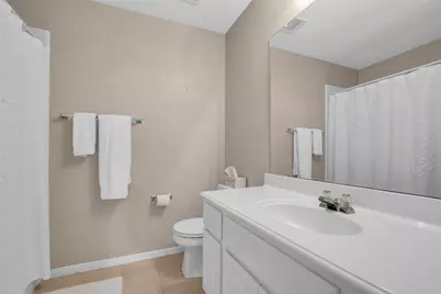 65 W Sienna Place, The Woodlands, TX 77382 - Photo 34