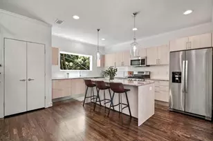 1333 W 22nd St, Houston, TX 77008 - Photo 22