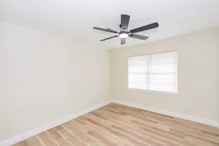 1318 Meadowlark St, Deer Park, TX 77536 - Photo 16