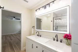 1318 Meadowlark St, Deer Park, TX 77536 - Photo 12