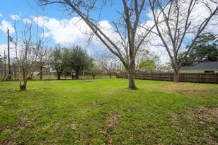 1318 Meadowlark St, Deer Park, TX 77536 - Photo 22