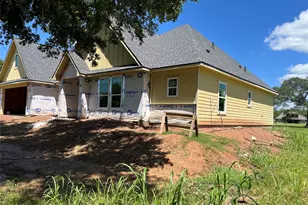 268 Horse Shoe Trail, Angleton, TX 77515 - Photo 8