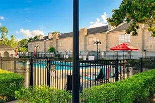 384 Wilcrest Dr, Houston, TX 77042 - Photo 20