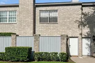 384 Wilcrest Dr, Houston, TX 77042 - Photo 1