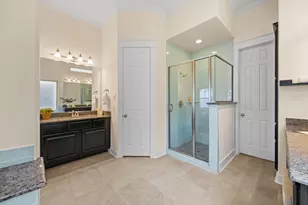 1217 Hobbs Reach Ln, Houston, TX 77008 - Photo 18