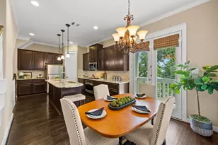 1217 Hobbs Reach Ln, Houston, TX 77008 - Photo 8