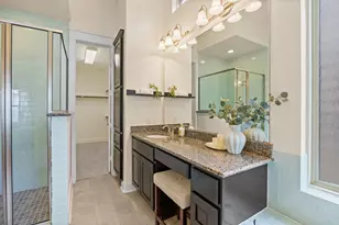 1217 Hobbs Reach Ln, Houston, TX 77008 - Photo 16