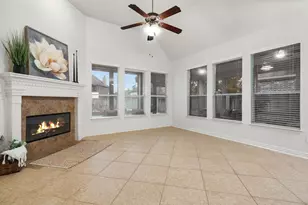 307 Arbor Ridge Ln, Conroe, TX 77384 - Photo 10
