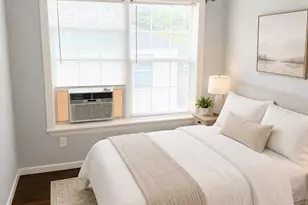 4302 Polk St, Houston, TX 77023 - Photo 6