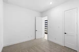 12214 Warbler Dr, Mont Belvieu, TX 77523 - Photo 8