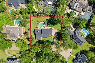 2210 Long Valley Dr, Kingwood, TX 77345 - Photo 2