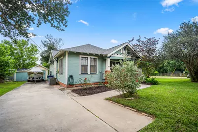 907 Clinton Street, Brenham, TX 77833 - Photo 4