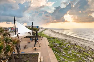 6102 Seawall Blvd, Galveston, TX 77551 - Photo 36