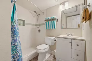 6102 Seawall Blvd, Galveston, TX 77551 - Photo 16
