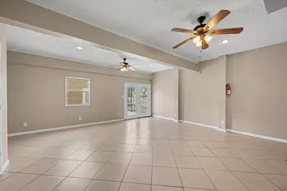 800 N San Jacinto #201, Conroe, TX 77301 - Photo 22