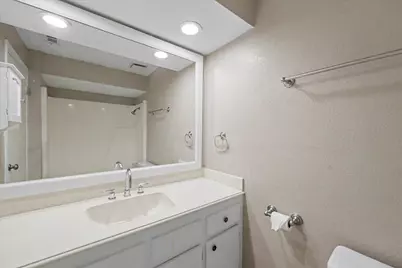 800 N San Jacinto #201, Conroe, TX 77301 - Photo 36