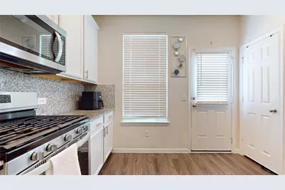 7047 Hobby Wind Ridge Drive, Houston, TX 77075 - Photo 14