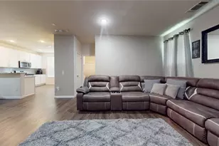 7047 Hobby Wind Ridge Dr, Houston, TX 77075 - Photo 8