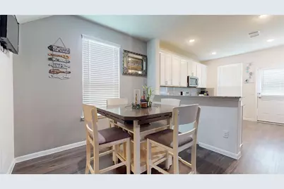 7047 Hobby Wind Ridge Drive, Houston, TX 77075 - Photo 10
