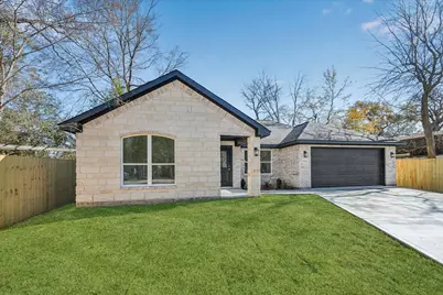 17818 Wild Oak Drive, Houston, TX 77090 - Photo 2