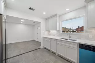 17818 Wild Oak Dr, Houston, TX 77090 - Photo 16