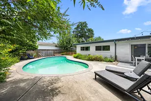 5142 W Bellfort Ave, Houston, TX 77035 - Photo 2