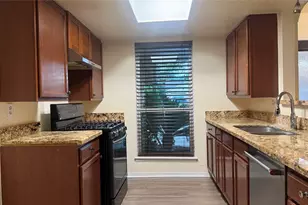 7107 Sawmill Trail, Houston, TX 77040 - Photo 4