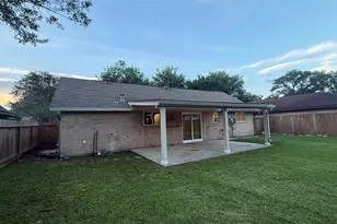 7107 Sawmill Trail, Houston, TX 77040 - Photo 12