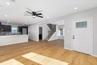 100 W Valverde Street, Brenham, TX 77833 - Photo 4