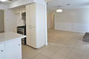 938 Greatwood Dr, Houston, TX 77013 - Photo 14