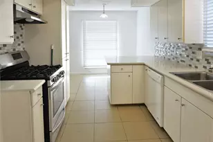 938 Greatwood Dr, Houston, TX 77013 - Photo 4