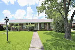 938 Greatwood Dr, Houston, TX 77013 - Photo 1