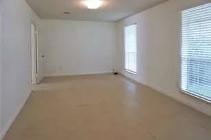 938 Greatwood Dr, Houston, TX 77013 - Photo 12