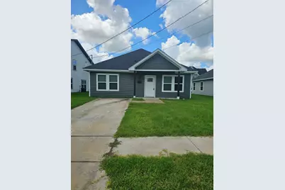 430 Shamrock Street, Beaumont, TX 77701 - Photo 1