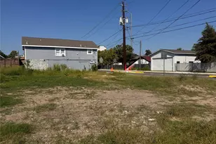 1410 & 1412 Quitman St, Houston, TX 77009 - Photo 1