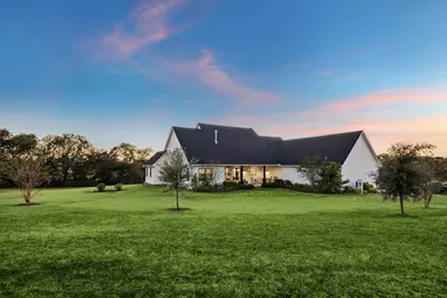 1009 Century Terrace Terrace, Brenham, TX 77833 - Photo 6