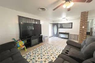 131 Walker Ave, Lolita, TX 77971 - Photo 4