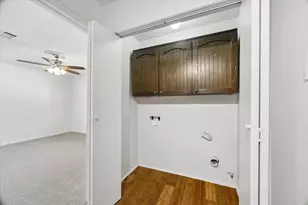 743 Voyager Dr, Houston, TX 77062 - Photo 28