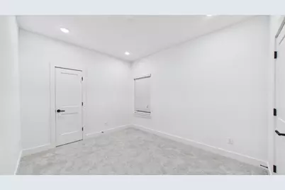 2726 Reynolds Street, Houston, TX 77009 - Photo 18