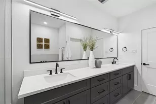 2726 Reynolds St, Houston, TX 77009 - Photo 34