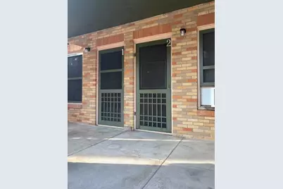 2428 Avenue 0 1/2 Street #2, Galveston, TX 77550 - Photo 2