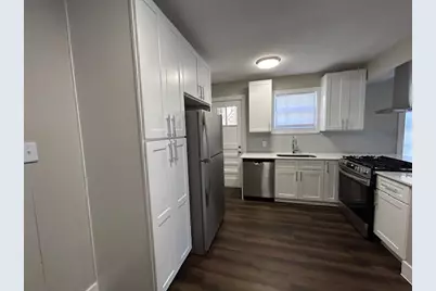 2428 Avenue 0 1/2 Street #2, Galveston, TX 77550 - Photo 10