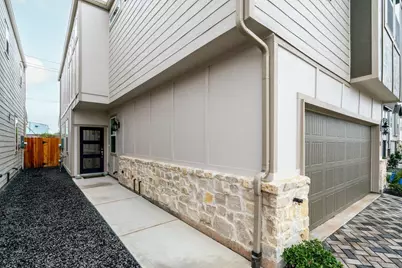 8209 Rising Stream Drive, Houston, TX 77063 - Photo 6
