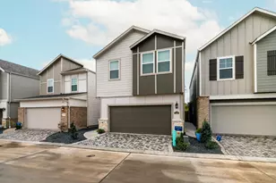 8209 Rising Stream Dr, Houston, TX 77063 - Photo 4
