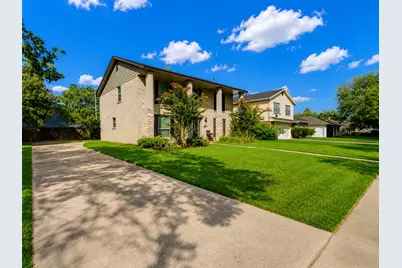 10819 Sagetrail Drive, Houston, TX 77089 - Photo 8