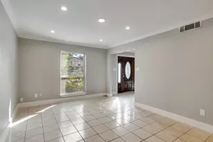 10819 Sagetrail Dr, Houston, TX 77089 - Photo 14