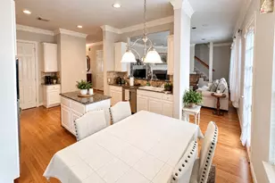 3019 W Park at Fairdale, Houston, TX 77057 - Photo 8