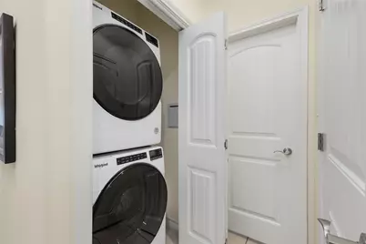 301 E Houston Street, Port Isabel, TX 78578 - Photo 10