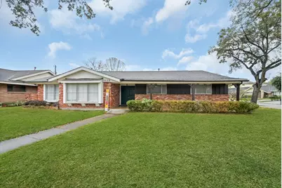 4002 Martinshire Drive, Houston, TX 77025 - Photo 1